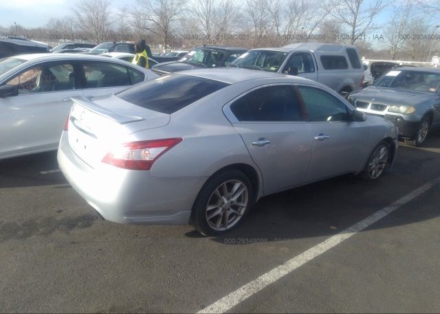 цена в сша 2010 NISSAN MAXIMA 1N4AA5AP3AC829337