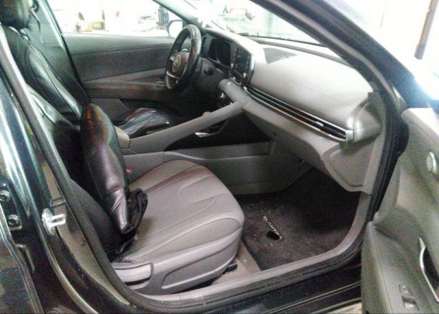 2022 HYUNDAI ELANTRA(VIN: 5NPLM4AG8NH059473