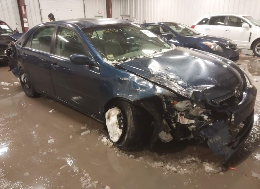 2004 Toyota Camry 2.4L photo