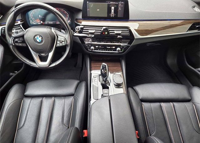 2020 BMW 5 SERIES VIN: WBAJR7C08LCD11807