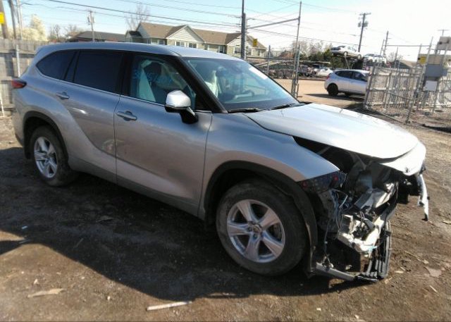 2021 TOYOTA HIGHLANDER (VIN: 5TDBZRBH9MS554016)