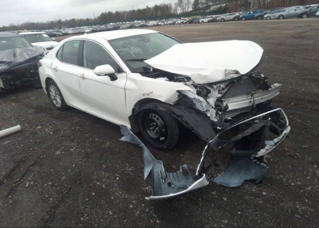 2022 TOYOTA CAMRY (VIN: 4T1C11BK4NU052256)