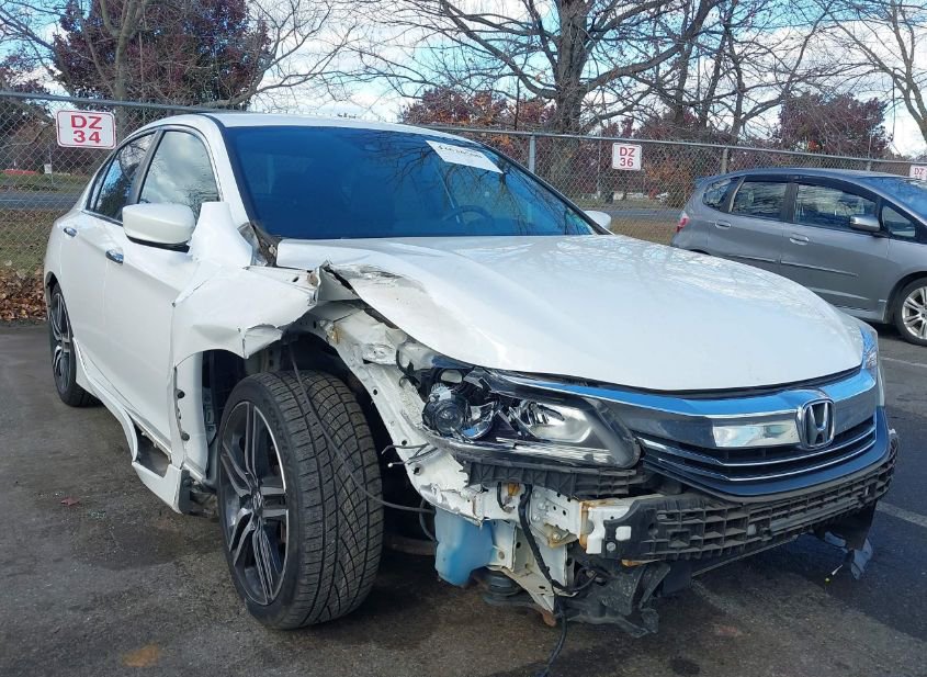 2016 HONDA ACCORD SPORT photo