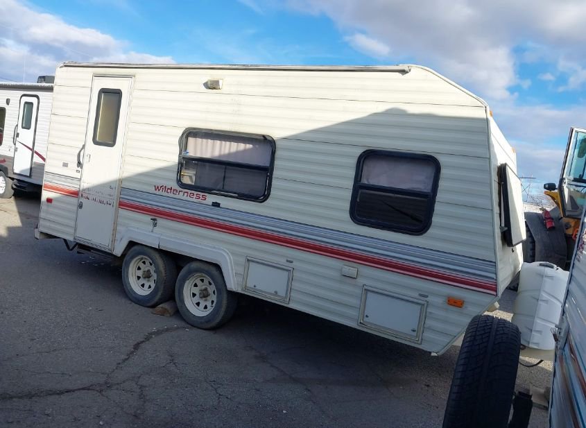 1993 FLEETWOOD WILDERNESS photo