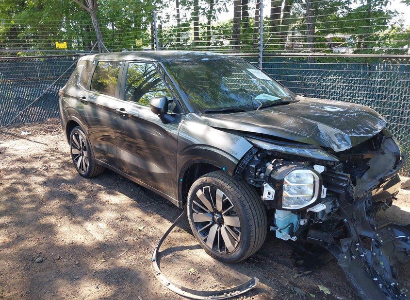 2025 Mitsubishi Outlander 2.5L photo