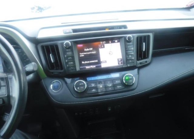 JTMDJREV0JD218747 2018 TOYOTA RAV4 HV