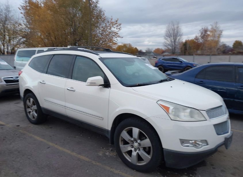 2011 CHEVROLET TRAVERSE LTZ photo