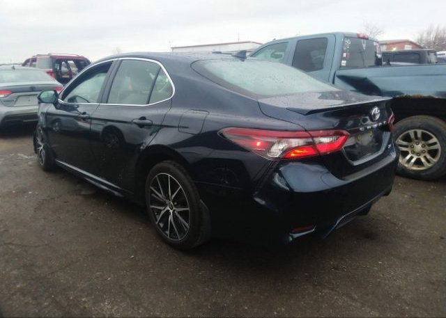 2021 TOYOTA CAMRY(VIN: 4T1T11AK8MU588952