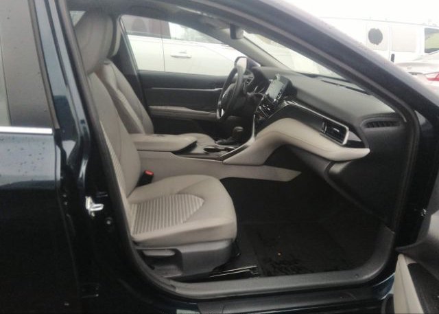2021 TOYOTA CAMRY(VIN: 4T1T11AK8MU588952