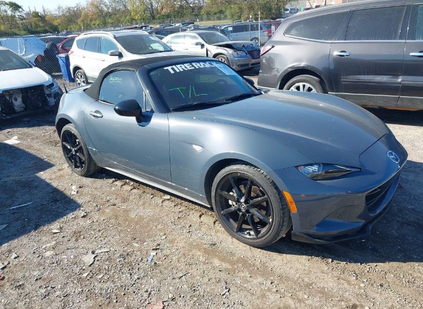2021 MAZDA MX-5 MIATA CLUB photo