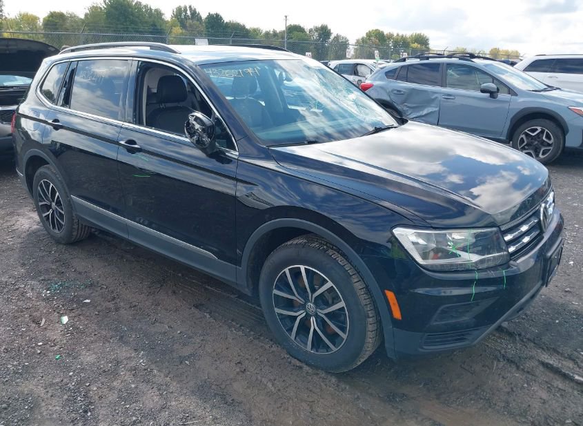 2021 VOLKSWAGEN TIGUAN 2.0T SE/2.0T SE R-LINE BLACK/2.0T SEL photo