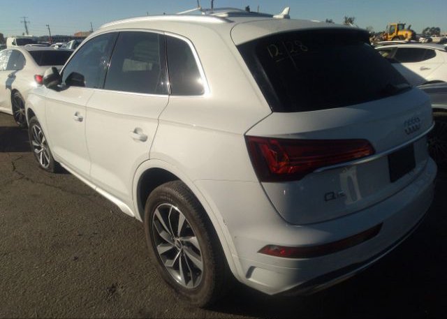 2021 AUDI Q5(VIN: WA1AAAFYXM2032155