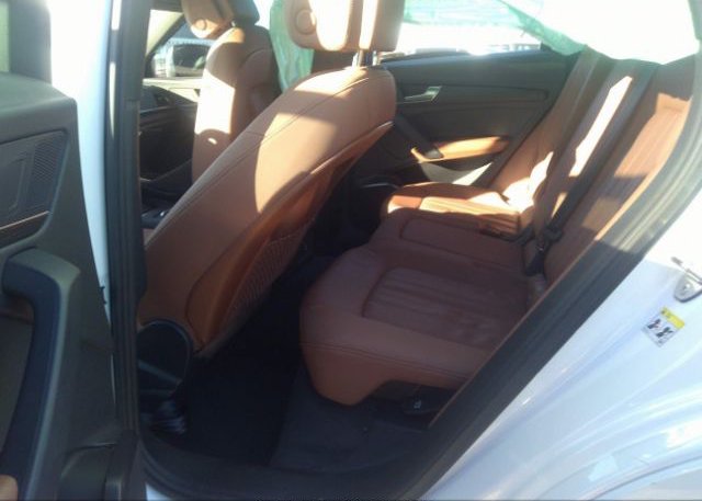 2021 AUDI Q5(VIN: WA1AAAFYXM2032155
