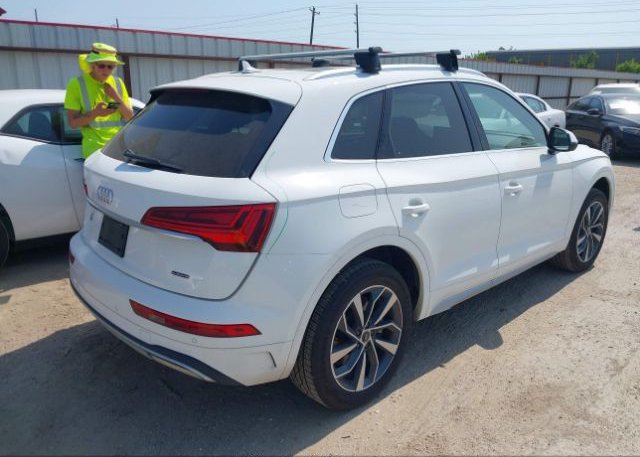 2021 AUDI Q5(VIN: WA1BAAFY5M2019396