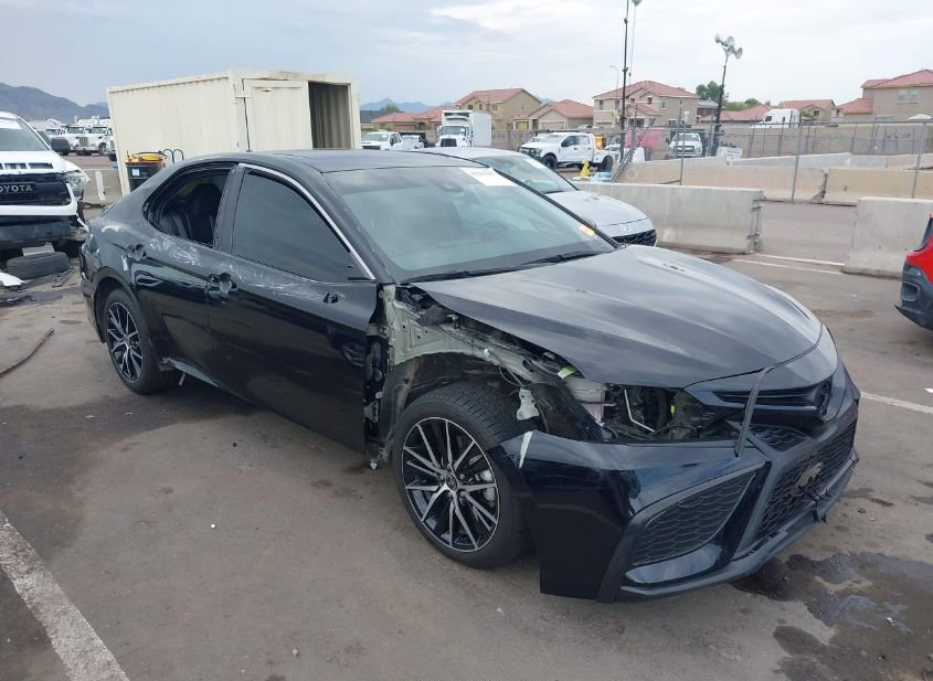 2023 TOYOTA CAMRY SE photo