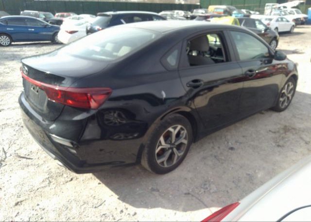 2021 KIA FORTE(VIN: 3KPF24AD0ME307517