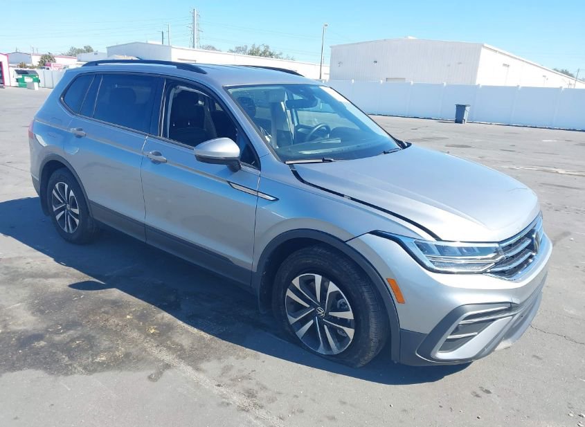 2024 VOLKSWAGEN TIGUAN 2.0T S photo