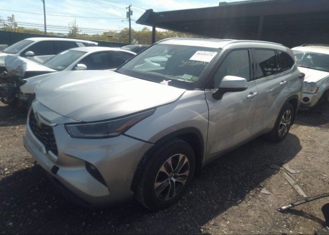 2021 TOYOTA HIGHLANDER(VIN: 5TDGZRBH3MS555586