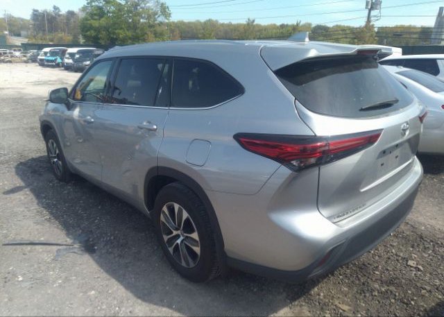2021 TOYOTA HIGHLANDER(VIN: 5TDGZRBH3MS555586