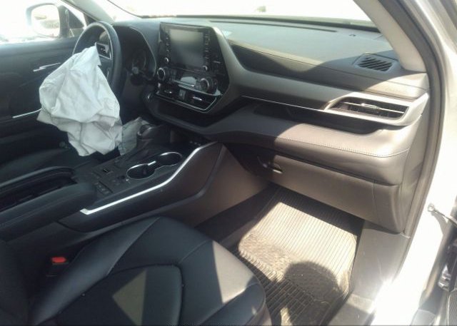 2021 TOYOTA HIGHLANDER(VIN: 5TDGZRBH3MS555586