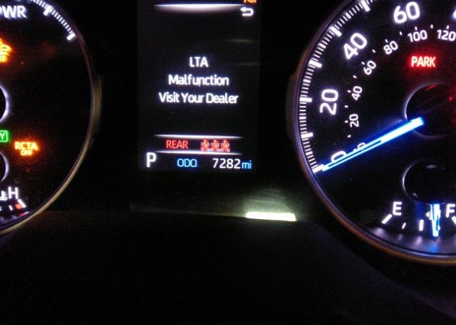 2021 TOYOTA RAV4(VIN: JTMRWRFV8MD126456