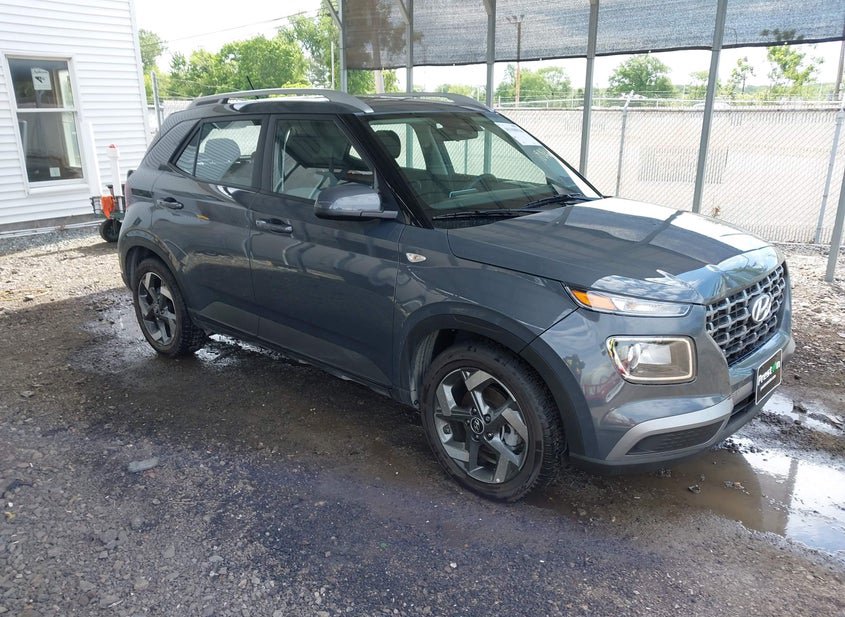 2023 Hyundai Venue 1.6L photo