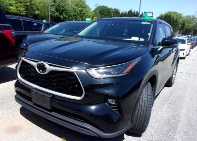 2021 TOYOTA HIGHLANDER (VIN: 5TDBZRBH3MS121095)