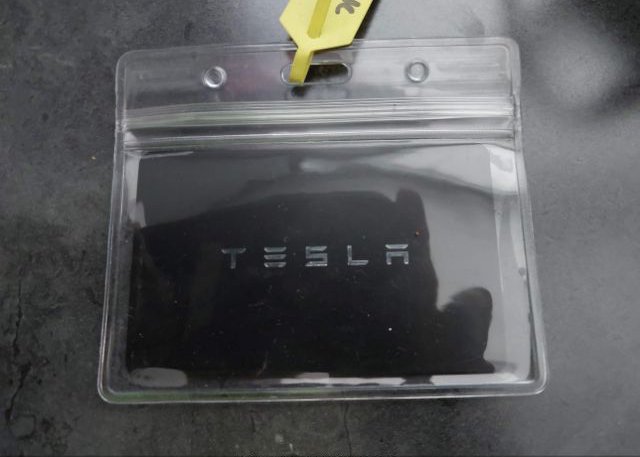 2022 TESLA MODEL Y(VIN: 7SAYGDEE9NF567488