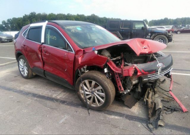 2022 FORD ESCAPE (VIN: 1FMCU9J95NUB62768)
