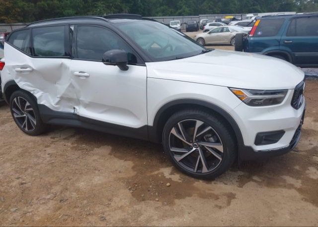 2021 VOLVO XC40 T5 R-DESIGN (VIN: YV4162UM5M2446955)