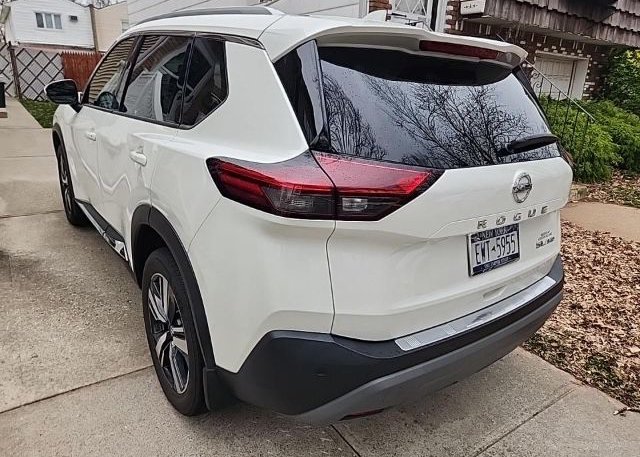 2021 NISSAN ROGUE(VIN: 5N1AT3CB4MC671682