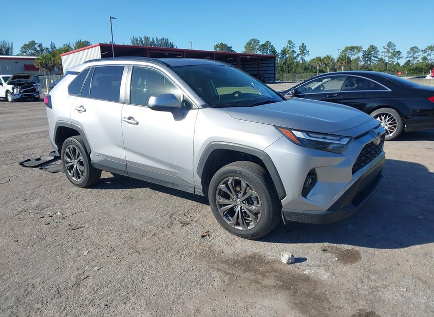 2023 TOYOTA RAV4 HYBRID XLE PREMIUM photo