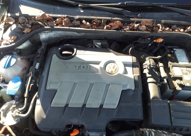 3VWLL7AJ5BM125660 2011 VOLKSWAGEN JETTA SEDAN