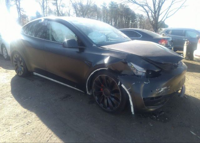 2022 TESLA MODEL Y(VIN: 7SAYGDEF4NF455318