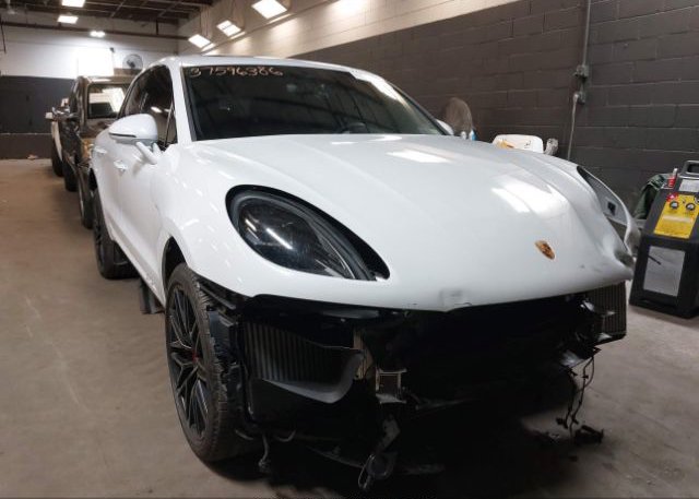 2023 PORSCHE MACAN (VIN: WP1AF2A50PLB55972)