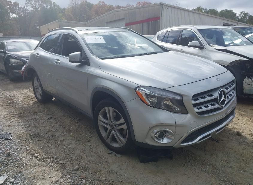 2018 Mercedes-Benz Gla 250 2.0L photo