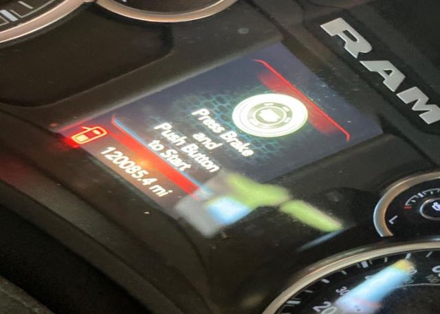 2021 RAM 1500(VIN: 1C6RRFFG5MN545809