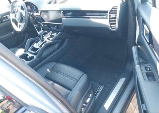 2021 PORSCHE CAYENNE(VIN: WP1BE2AY5MDA44034