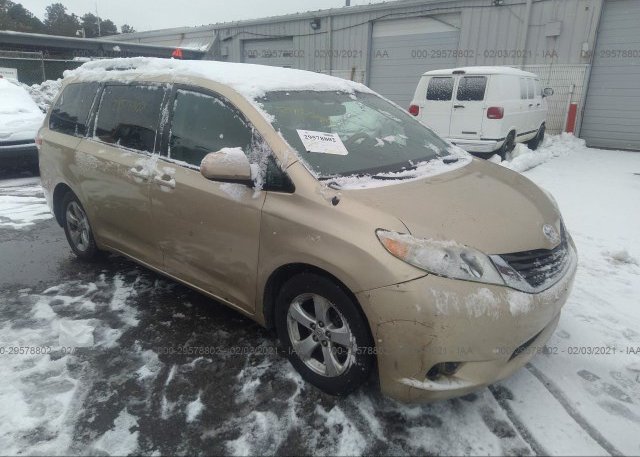 5TDKK3DC2BS061892 2011 TOYOTA SIENNA