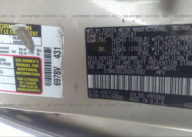 5TDKK3DC2BS061892 2011 TOYOTA SIENNA