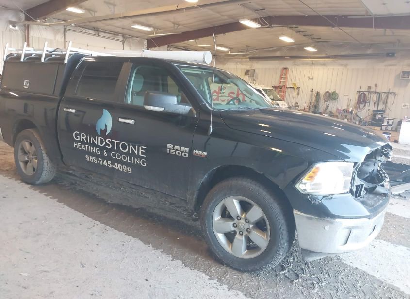 2017 RAM 1500 BIG HORN  4X4 5'7 BOX photo