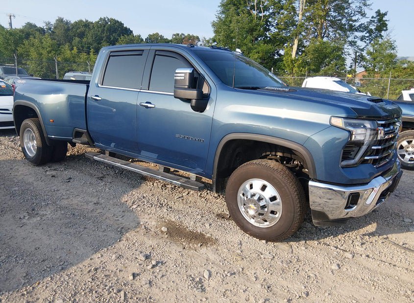 Ws 3500 Salvage 2026 Chevrolet Silverado 3500 Hd , LONG BED, LTZ DUAL REAR ...