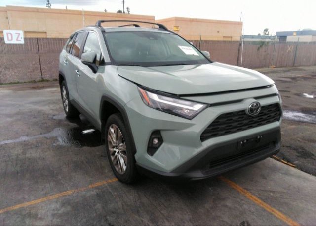 2022 TOYOTA RAV4 (VIN: 2T3C1RFV8NW226520)