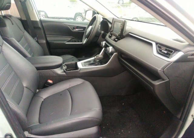 2022 TOYOTA RAV4(VIN: 2T3C1RFV8NW226520