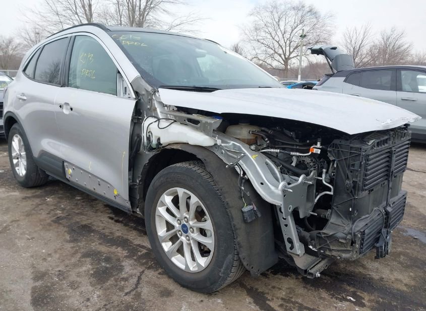 2020 Ford Escape 1.5L photo