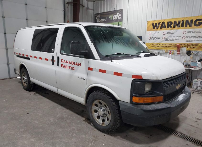 2014 CHEVROLET EXPRESS 1500 WORK VAN photo