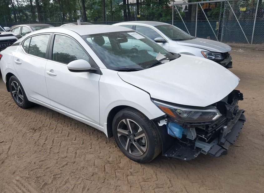 2025 Nissan Sentra 2.0L photo