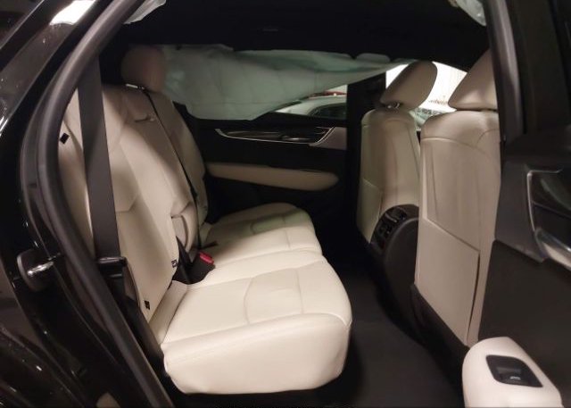 2021 CADILLAC XT5 AWD SPORT(VIN: 1GYKNGRS9MZ165614