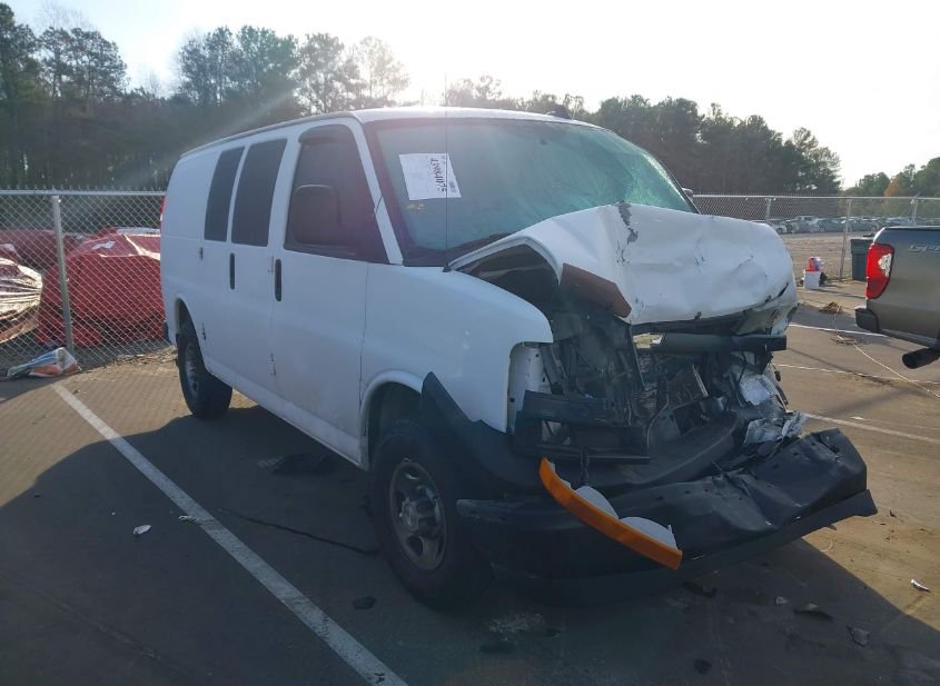 2020 CHEVROLET EXPRESS CARGO RWD 2500 REGULAR WHEELBASE WT photo