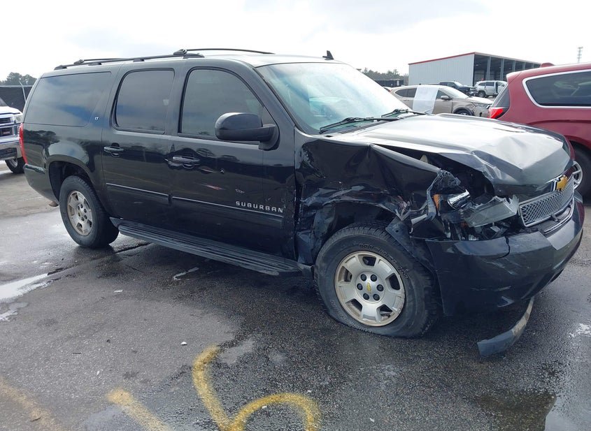 2013 Chevrolet Suburban 1500 5.3L photo